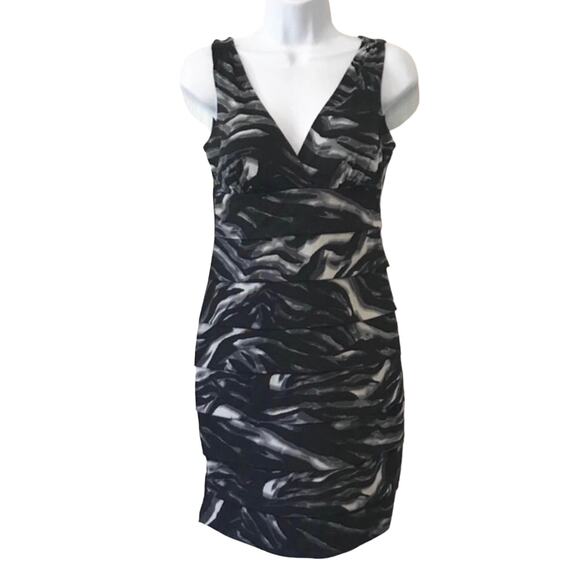 Enfocus Studio Gray and Black Bodycon dress sz 6 - Picture 1 of 5